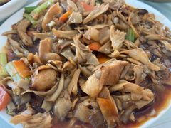 -何适山庄 ·可团建(水长城P2停车场店)