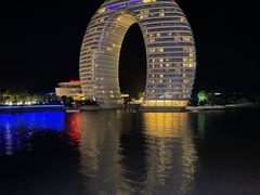 -湖州太湖旅游度假区-月亮广场