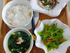 -爱的果实月嫂育婴师(世纪东方店)