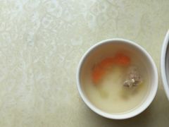 红萝卜玉米龙骨汤-潮双喜正宗澄海狮头鹅华利路店
