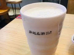现磨豆浆-凤起龙游老面包子(凯德晶品店)
