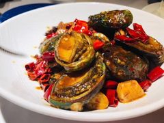 辣炒小鲍鱼-开海·红岛海鲜虾水饺(石老人店)