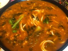 -香巴拉云南餐厅(华莱坞店)