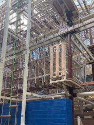 -PIPIKINGDOM皮皮王国欢乐号(欢乐海岸购物中心店)