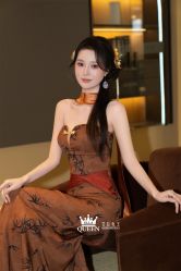 点击看大图 -艾拉·女王婚纱礼服馆