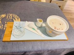 -燕庭·纯燕窝·甜品下午茶(南京西路店)