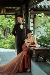 -喜爱高定婚纱摄影