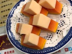 -广信牛奶甜品世家(台东店)