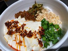 得胜桥豆花米线-云海肴·汽锅鸡·云南菜(高德置地店)