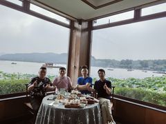 -湖畔居茶楼(湖滨店)