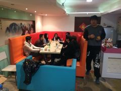 -谐音梗主机电玩·桌游·剧本团建轰趴馆(泛海名人店)