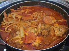 -三清洞摩西韩式年糕火锅(威高广场店)