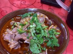 -冯烫烫跷脚牛肉·川菜小馆(武胜西街店)