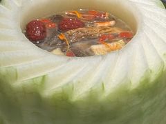 -得意咚瓜·顺德鱼生·冬瓜火锅(深圳首店)