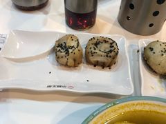 小龙虾三拼-小杨生煎(龙之梦购物中心店)