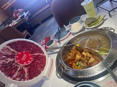 牛杂鸳鸯锅-左庭右院鲜牛肉火锅(环球港店)