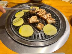 -喜鹊烤肉酒场(美乐城店)