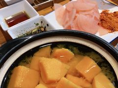 -野山舂·贵州现舂酸汤火锅(鸿通城店)