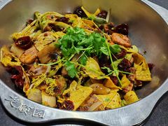 -龙顺园麻辣香锅(机场店)