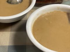 超浓郁的花生糊-华春餐馆(鱼山路店)