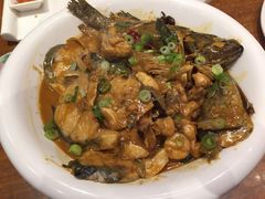 家焖杂拌鱼-日月昇海鲜码头(开发区五彩城店)