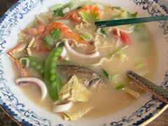 -霆记海鲜·只为这碗面(滨江店)