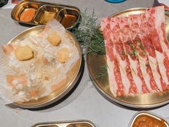-草家酱蟹炭火烤肉店(珲春南路一店)