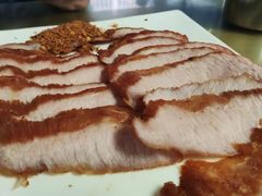 脆皮松板肉-88号小吃店·经典云南菜·地道纳西美食