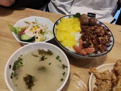 卤肉饭-红小满休闲餐厅(十全街店)