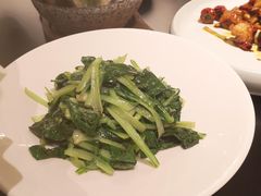 -天伦里餐厅(绿城桃花源店)