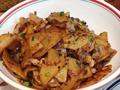 -自贡盐帮菜·玩辣餐厅(樱花园西街店)