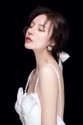 -onlygirl摄影美学馆高端定制(江滩店)