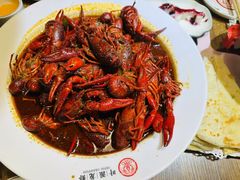 -叶派龙虾•招牌香辣蟹·海鲜(中海国际店)