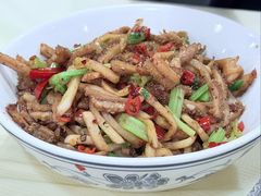酸萝卜牛肚丝-笨罗卜浏阳菜馆(太平街店)