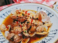-小球滚滚湘菜馆·烤鱼·口味虾(太平街店)