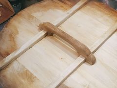 -鱼窝棚柴火铁锅炖(富山屯店)