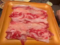 -牛YO寿喜烧·铁板烧和牛火锅自助(市府恒隆店)