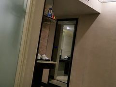 -华海酒店(茂名高铁站店)