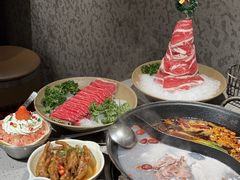 -鸿姐老火锅(静安店)