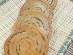 香煎葱油饼-创味·民间海南菜·非遗藤桥排骨(藤桥·免税城店)