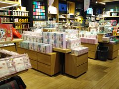 -九木杂物社(领展购物广场中关村店)