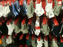 -PUMA品牌自营折扣店(天津佛罗伦萨小镇奥莱店)