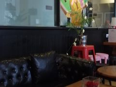 -拖板鞋咖啡旅行酒店(春熙路地铁站店)