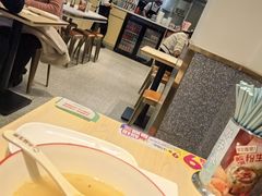 -小杨生煎(金山百联购物中心3楼店)