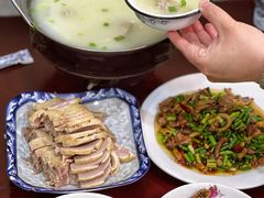 -余杨鸭鸭餐厅