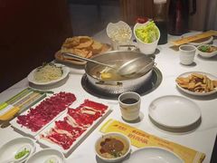 -犇鼎牛潮汕牛肉火锅(新辰里学清路店)