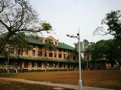 -中山大学（广州校区南校园）图书馆