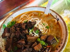 -金杨拉面王小吃面馆·牛三宝面·红烧牛肉粉