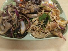 -乡府肉丁水饺(环山路店)