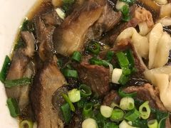 牛筋牛肉面-尊品原汁牛肉面
